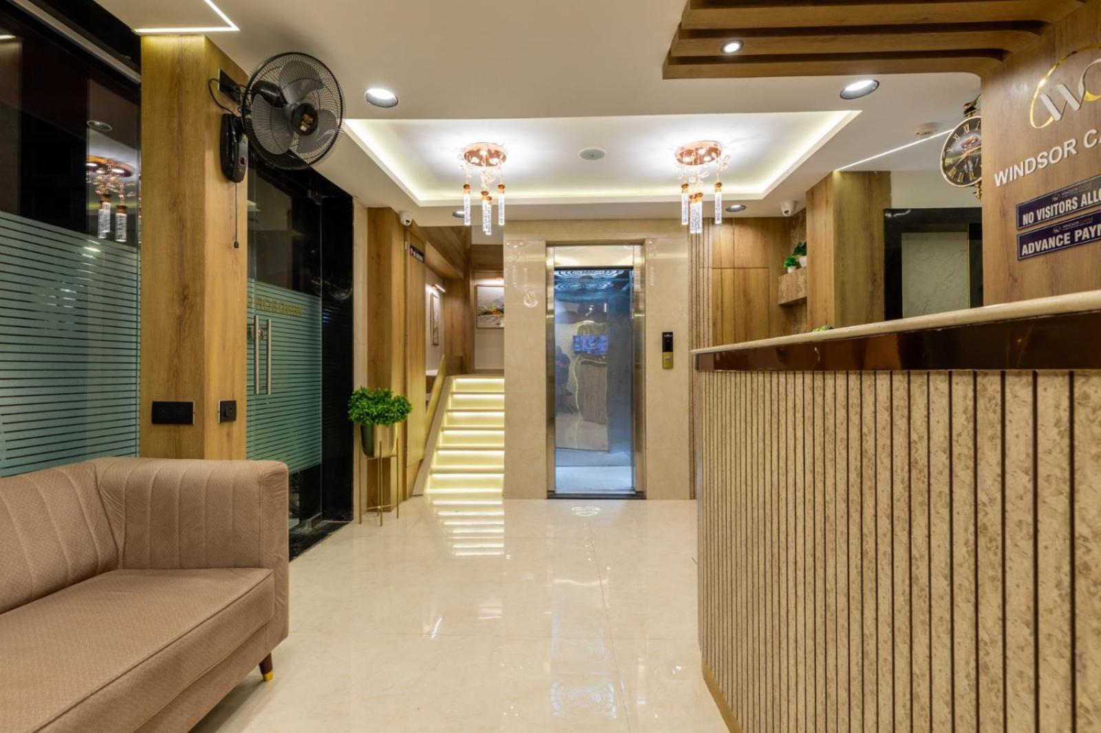 Hotel Windsor Castle Mumbai Exteriör bild