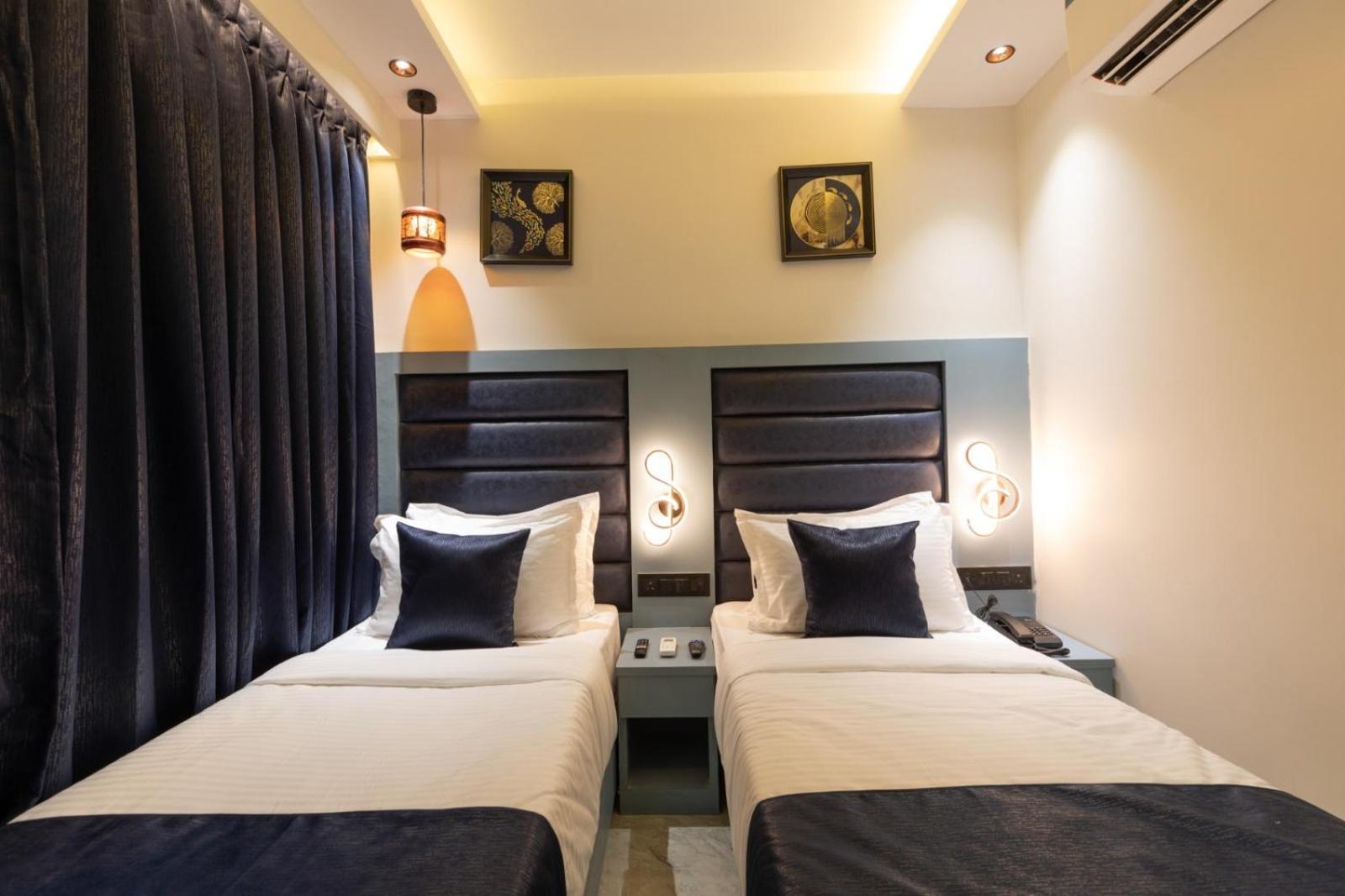 Hotel Windsor Castle Mumbai Exteriör bild