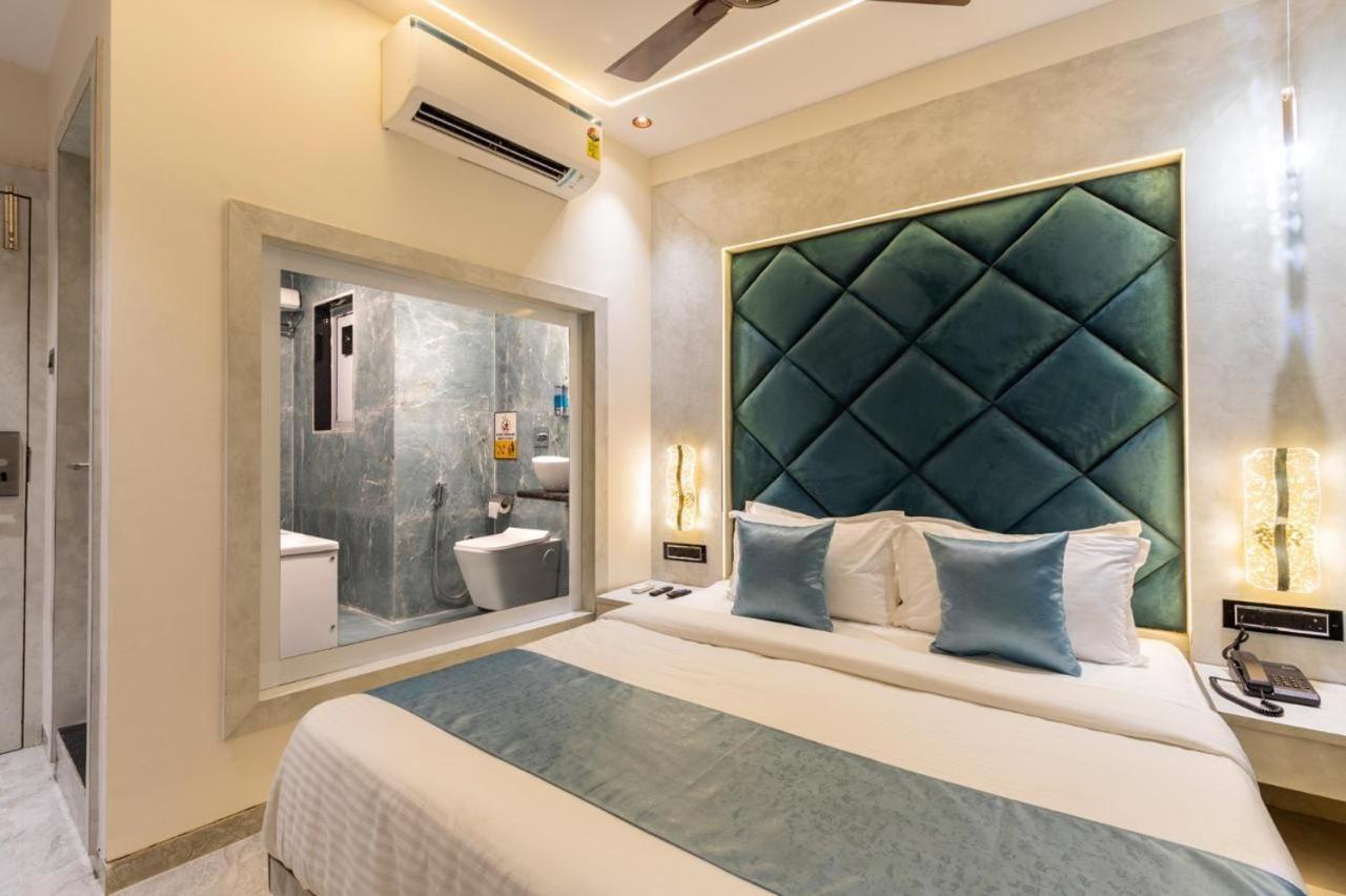 Hotel Windsor Castle Mumbai Exteriör bild